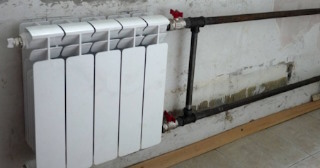 Установка биметаллических радиаторов отопления в квартире в Красноярске - от 2048 руб.